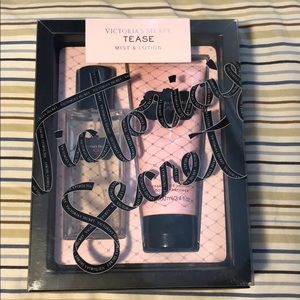 VS Tease Mist and Lotion